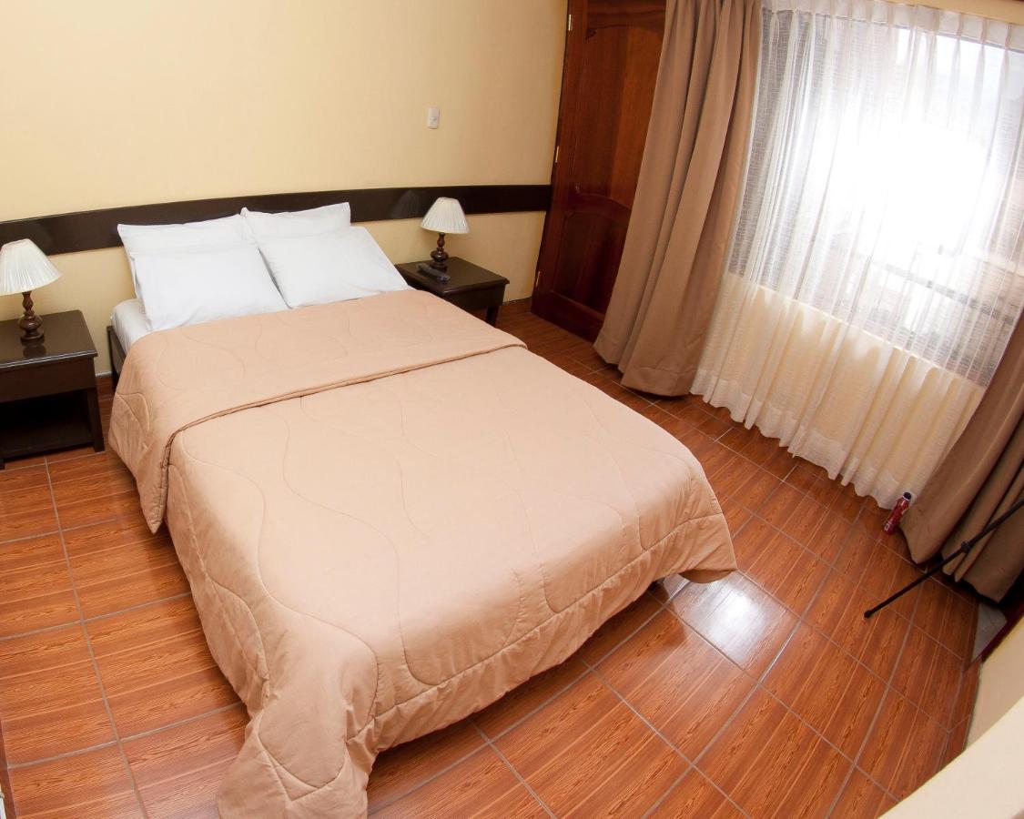 Yucay Plaza Inn מראה חיצוני תמונה